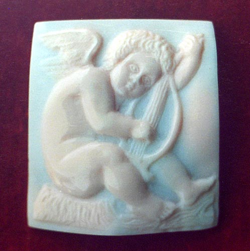 cupid-with-lyre